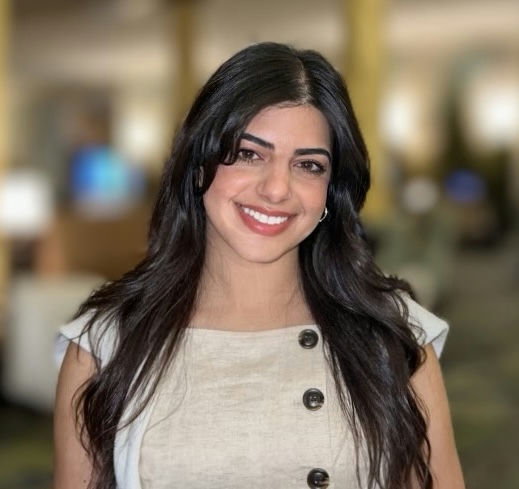 Ayana Sarrieddine Ayana Sarrieddine